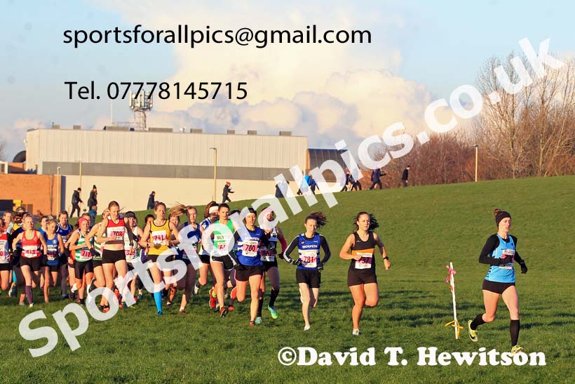 Senior womens 2022 North Eastern Cross Country Champs., Temple Park, South Shields.  Photo: David T. Hewitson/Sports for All Pics